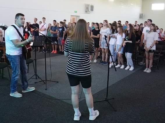 A time of worship inside the Centre during the teenagers Summer Camp 2023