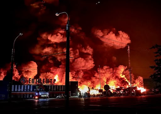 A large fire and thick smoke engulf the Epicentre shopping centre in Sumy following an attack,